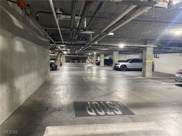 2405 West Serene Avenue 827, Las Vegas, NV 89123