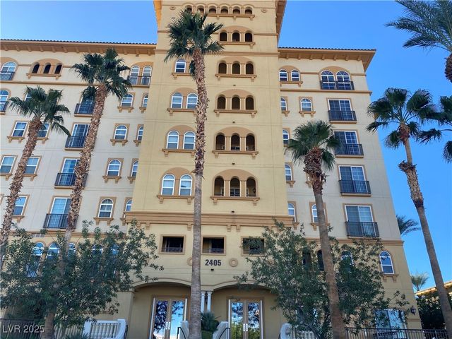 2405 West Serene Avenue 827, Las Vegas, NV 89123