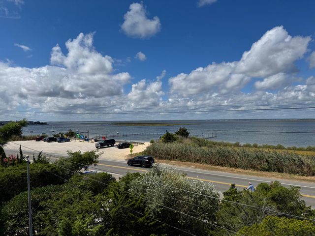 2404 BAYVIEW AVE, Barnegat Light, NJ 08006