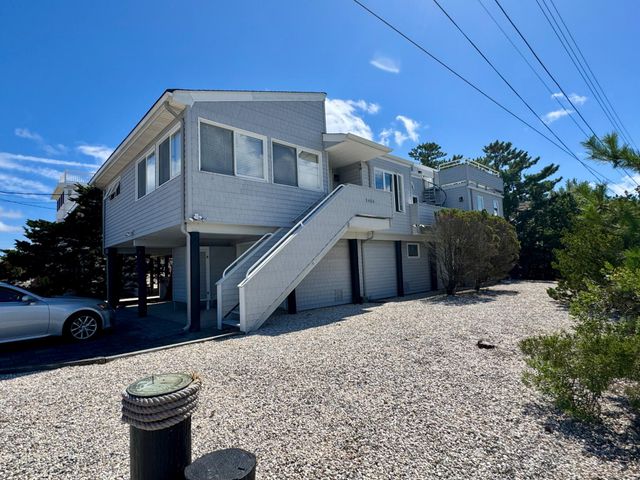 2404 BAYVIEW AVE, Barnegat Light, NJ 08006