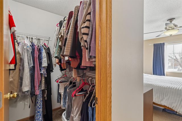 6131 Pommel Place, West Des Moines, IA 50266