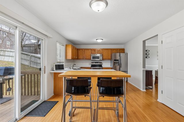 6131 Pommel Place, West Des Moines, IA 50266