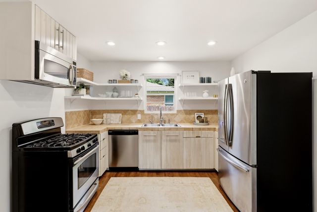 5024 Rexton Lane, Dallas, TX 75214
