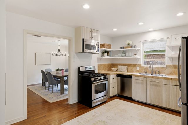 5024 Rexton Lane, Dallas, TX 75214