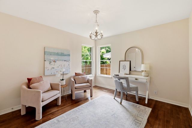 5024 Rexton Lane, Dallas, TX 75214