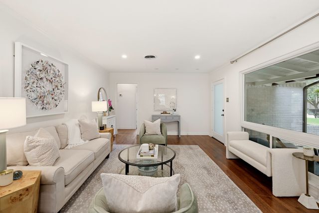 5024 Rexton Lane, Dallas, TX 75214