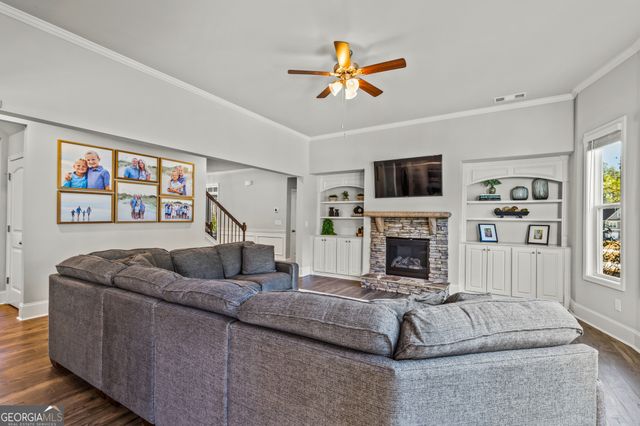 676 Genesee Point, Newnan, GA 30263