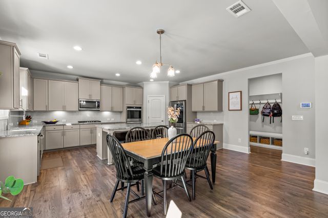 676 Genesee Point, Newnan, GA 30263