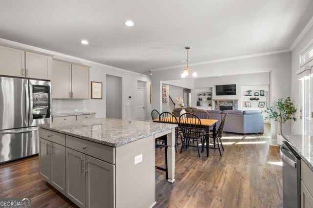 676 Genesee Point, Newnan, GA 30263