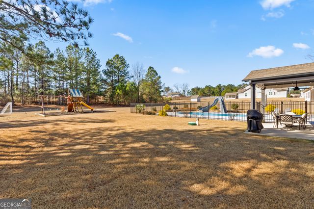 676 Genesee Point, Newnan, GA 30263