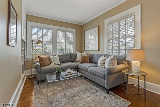 42 Carolin Rd, Montclair Twp., NJ 07043