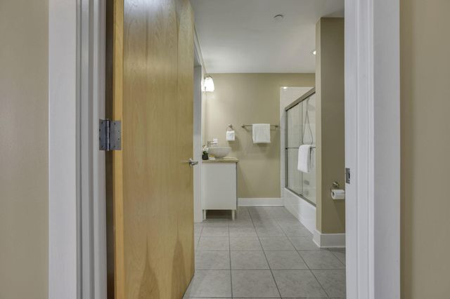 150 E Main Street, 605, Columbus, OH 43215