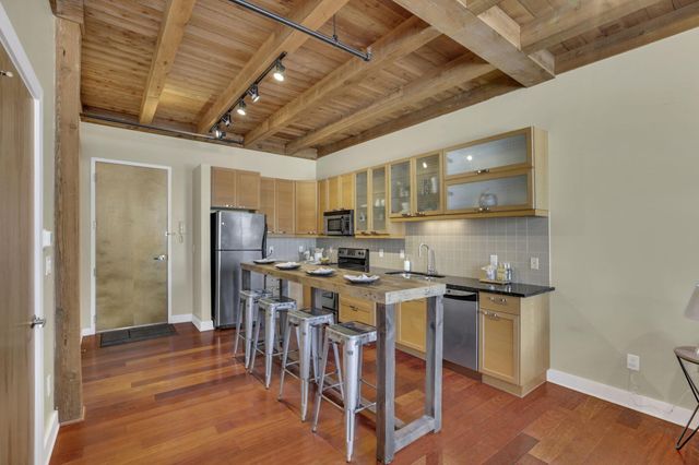 150 E Main Street, 605, Columbus, OH 43215