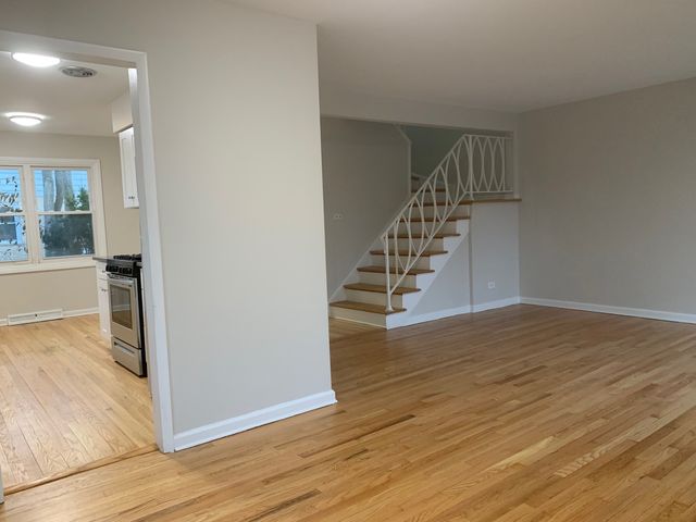 822 SKOKIE Boulevard F, Wilmette, IL 60091