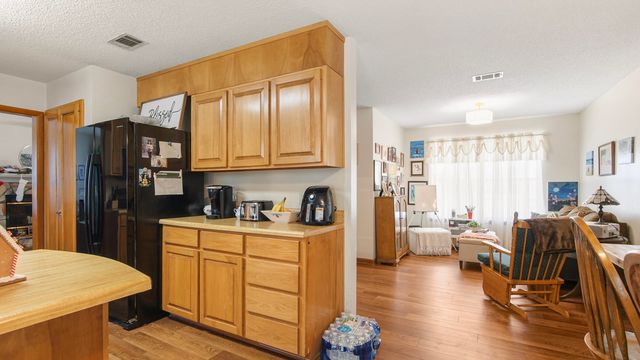 2186 W Us Highway 90, Defuniak Springs, FL 32433