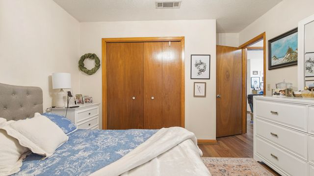 2186 W Us Highway 90, Defuniak Springs, FL 32433