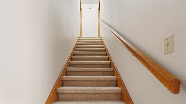 2186 W Us Highway 90, Defuniak Springs, FL 32433