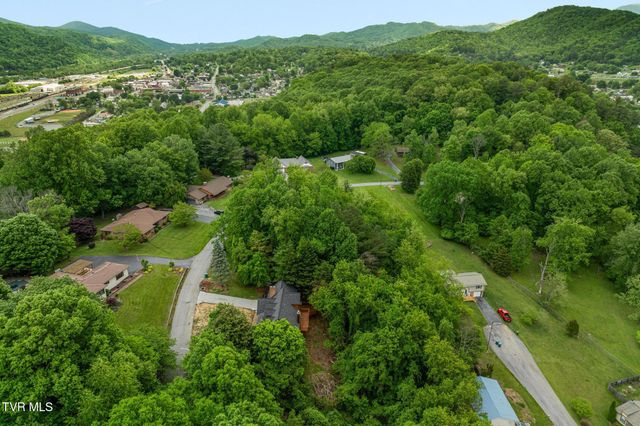 143 Horton Ridge Road, Erwin, TN 37650