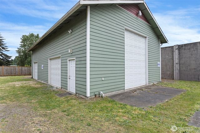 5011 S 138th Street, Tukwila, WA 98168