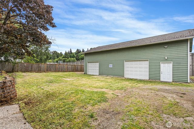 5011 S 138th Street, Tukwila, WA 98168