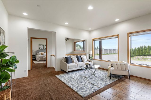 5011 S 138th Street, Tukwila, WA 98168