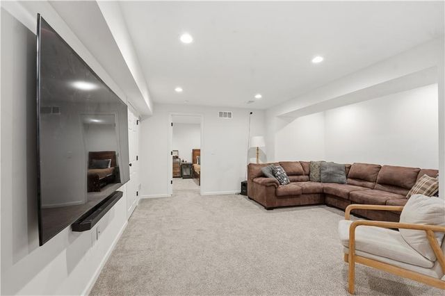 13152 S Summit Street, Olathe, KS 66062