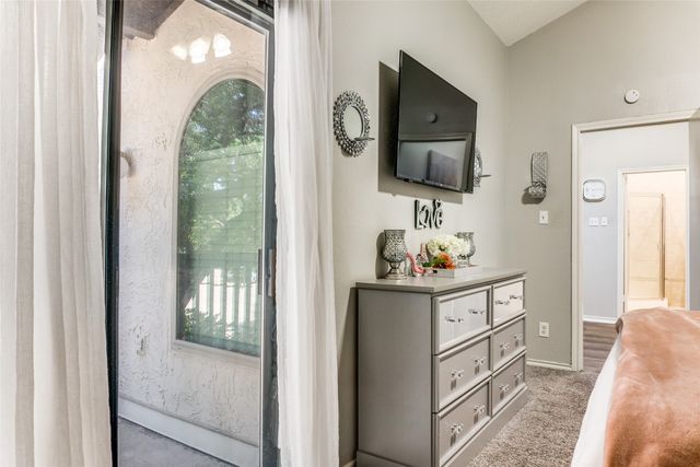 18040 Midway Road 101, Dallas, TX 75287