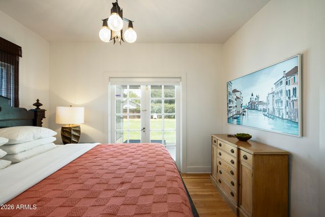 16 W COLTER Street, Phoenix, AZ 85013