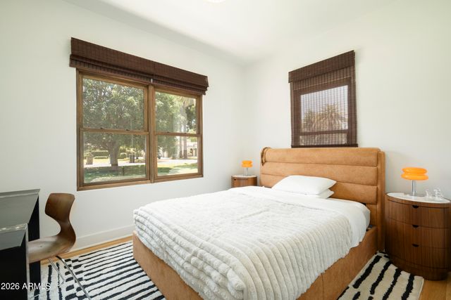 16 W COLTER Street, Phoenix, AZ 85013