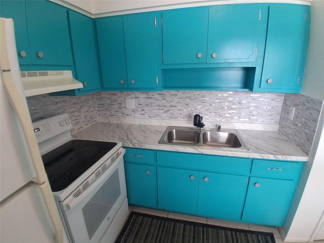 125 PORTREE DRIVE, Dunedin, FL 34698