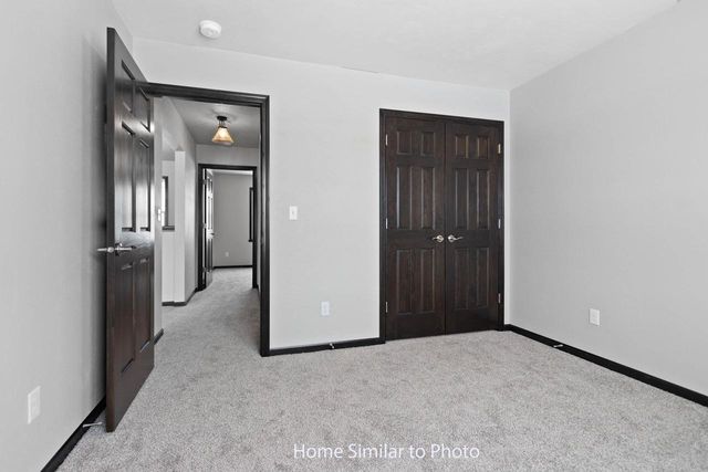 1692 BETTY JEAN LANE, Green Bay, WI 54313