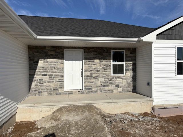 1692 BETTY JEAN LANE, Green Bay, WI 54313