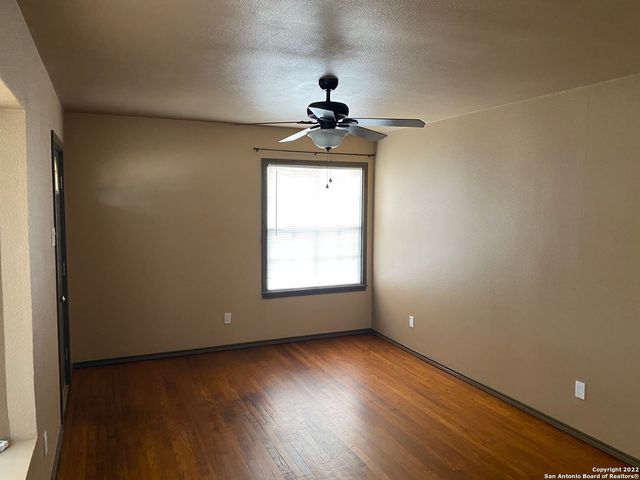 224 MARQUETTE DR, San Antonio, TX 78228