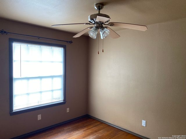 224 MARQUETTE DR, San Antonio, TX 78228