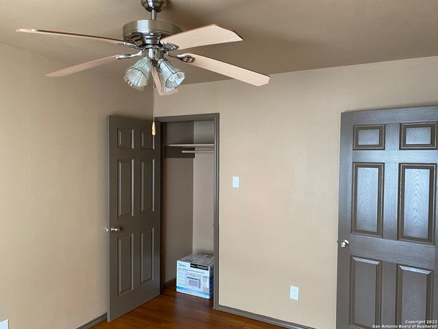 224 MARQUETTE DR, San Antonio, TX 78228