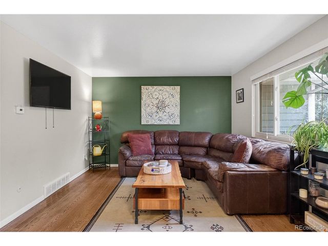 2986 S Whiting Way, Denver, CO 80231