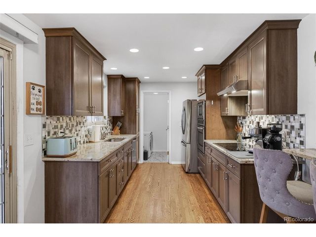 2986 S Whiting Way, Denver, CO 80231