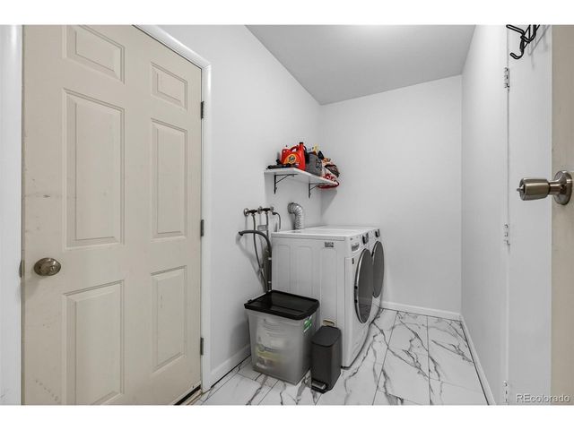 2986 S Whiting Way, Denver, CO 80231