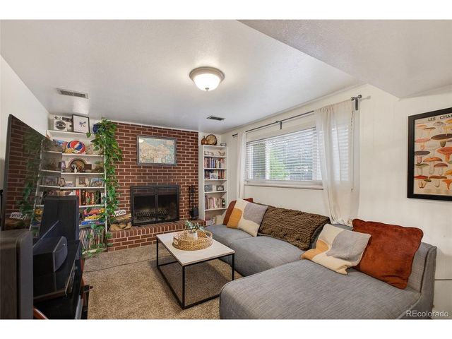 2986 S Whiting Way, Denver, CO 80231