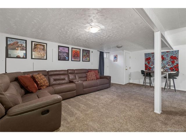 2986 S Whiting Way, Denver, CO 80231