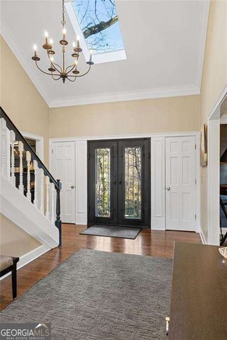 1095 Edgewater Drive, Sandy Springs, GA 30328