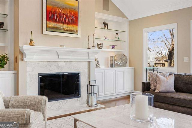 1095 Edgewater Drive, Sandy Springs, GA 30328