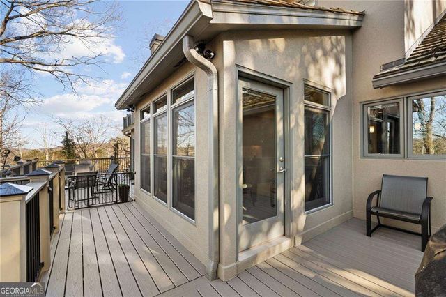 1095 Edgewater Drive, Sandy Springs, GA 30328