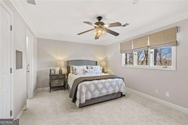 1095 Edgewater Drive, Sandy Springs, GA 30328