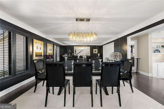 1095 Edgewater Drive, Sandy Springs, GA 30328