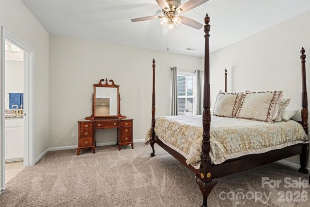 348 W Waterlynn Road, Mooresville, NC 28117