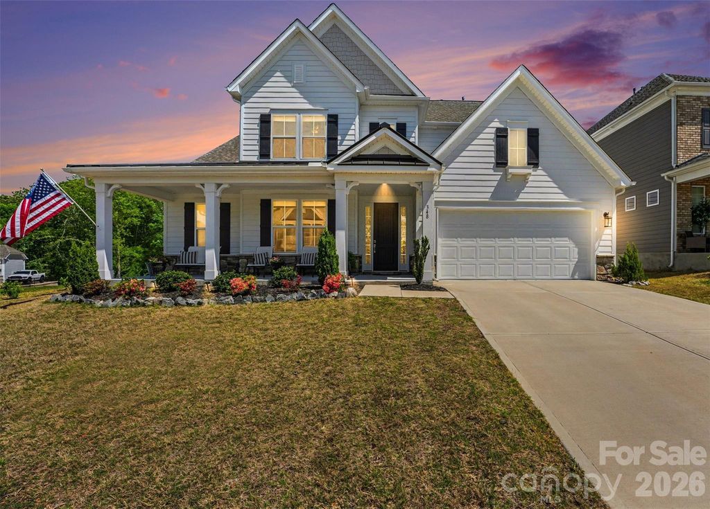 348 W Waterlynn Road, Mooresville, NC 28117