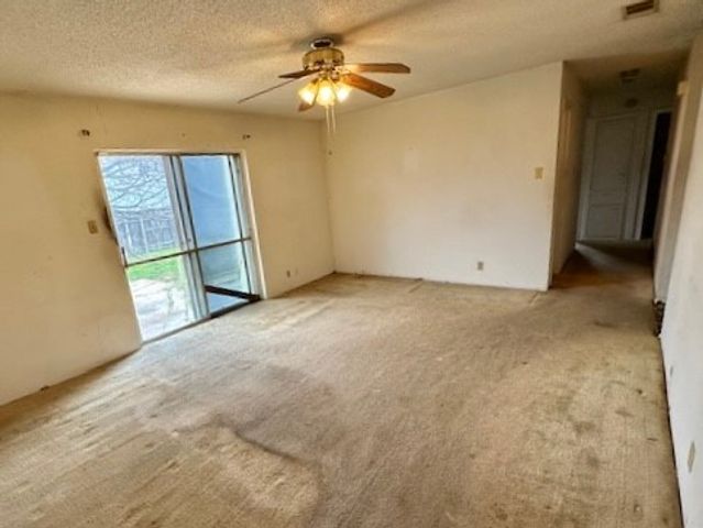 124 Bluebird Circle, Denton, TX 76209