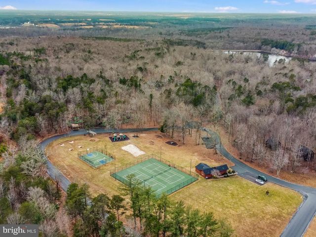 102 OAKMONT DR, Gordonsville, VA 22942