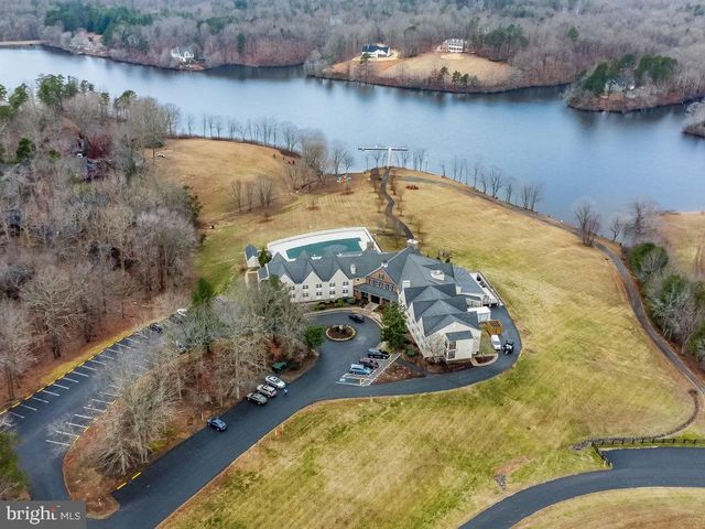 102 OAKMONT DR, Gordonsville, VA 22942